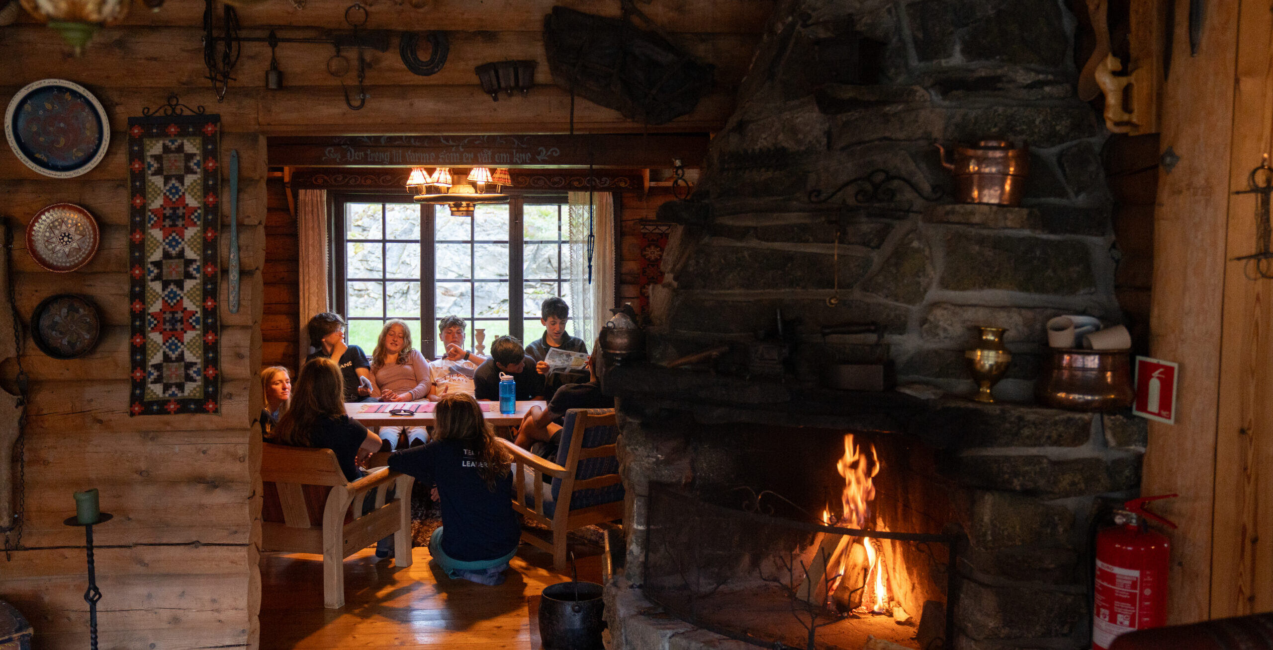 Students enjoy evenings in coy mountain huts!